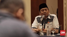 Kronologi Pelemparan Bom Molotov di Rumah Kapitra Ampera