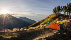 Semeru Masih Ditutup, 4 Gunung Ini Bisa Didaki Saat HUT ke-77 RI