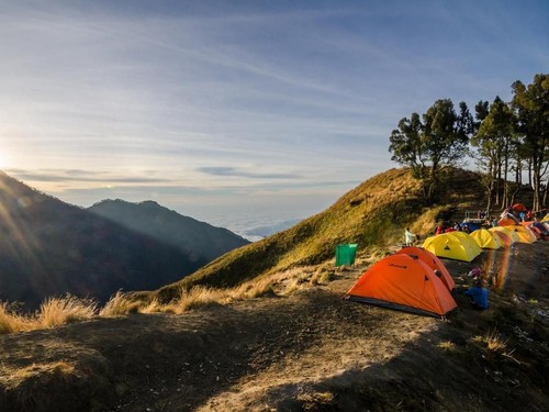 Pemerintah Bakal Perketat Aturan Pendakian, Termasuk SOP Pemandu