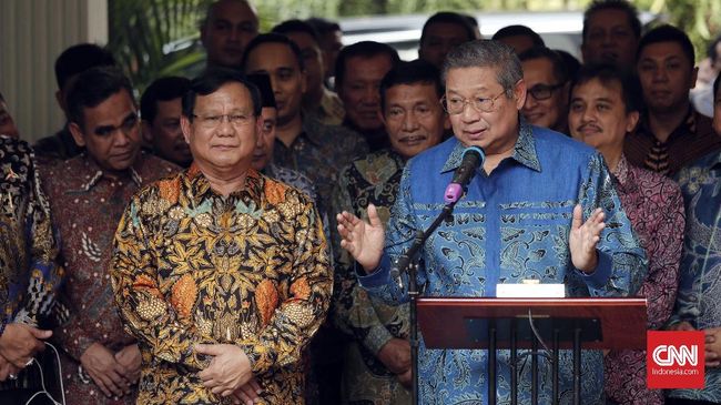 TKN Jokowi menilai pertemuan SBY dan Prabowo untuk menyegarkan ingatan publik tentang sebutan Partai Demokrat kepada Prabowo sebagai seorang 'Jenderal Kardus'.