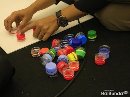 Foto: Serunya Membuat Mainan Edukasi DIY