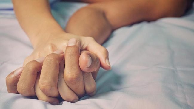 Seks tantra punya kecenderungan untuk bergerak panjang, lamban, dan menghubungan jiwa pasangan.