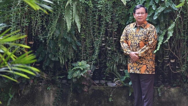 Ketua Umum Partai Gerindra Prabowo Subianto bakal mengonsultasikan rekomendasi Ijtima Ulama kepada Nahdlatul Ulama (NU) dan Muhammadiyah.