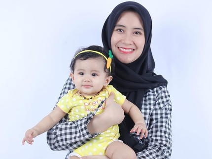 Ryana Dea Sukses Menyapih Anak Tanpa Drama, Gimana Caranya?