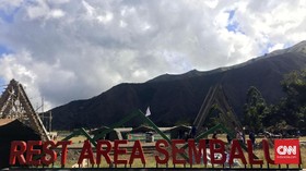 Warga Sembalun Korban Gempa Masih Menginap di Posko Malam Ini