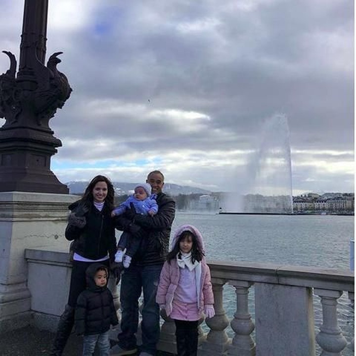 <p>Nia liburan bareng keluarga ke Danau Geneva, Swiss. (Foto: Instagram @ramadhaniabakrie)</p>