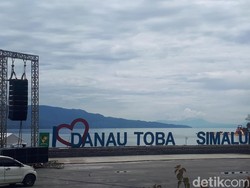 Formula E di DKI Ditunda Gegara Corona, Bagaimana Reli-Karnaval Danau Toba?