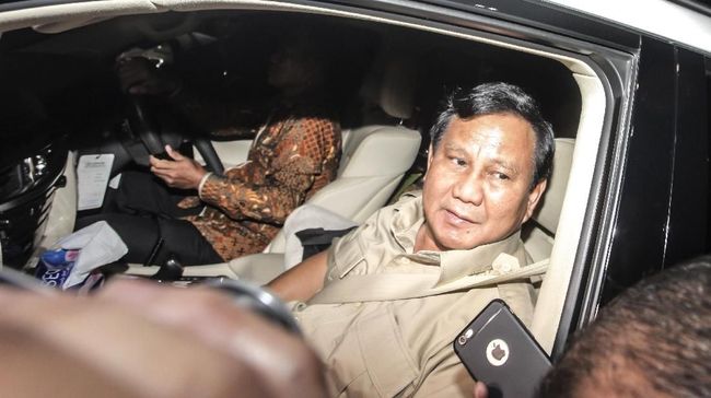 Bimbang Prabowo: Pilih AHY dan Amankan Koalisi Elektabilitas AHY dinilai lebih tinggi dibandingkan Salim Segaf. Selain itu, dukungan logistik lebih dijamin AHY dibanding cawapresnya Salim Segaf.