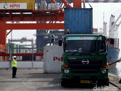 BUMN Perkuat Kerja Sama Logistik Udara dan Laut, Kirim Barang Makin Murah?