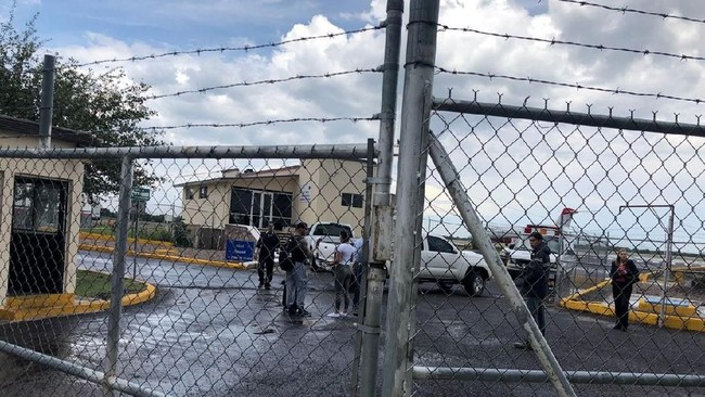 Dari seluruh 101 penumpang dan awak yang selamat dalam kecelakaan pesawat Aeromexico di Durango, Meksiko, 85 luka-luka ringan.