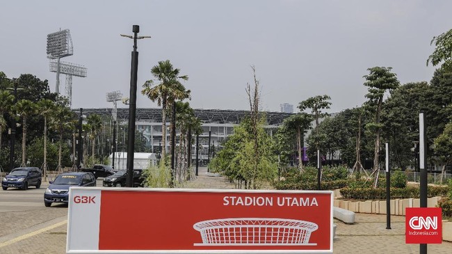 Demi kelancaran Asian Games 2018, kawasan sekitar Gelora Bung Karno mulai disterilkan, termasuk dengan merelokasi pedagang-pedagang yang biasa mangkal.