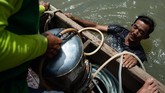 FOTO: 'Indiana Jones' Pemburu Harta Karun di Chao Phraya Angkatan laut yang menyelamatkan 12 remaja di Thailand, juga bisa jadi penyelam 'Indiana Jones' yang mengorek harta karun dari dasar sungai Chao Phraya.