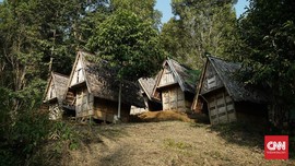 Liburan Akhir Tahun di Kampung Adat Jawa Barat