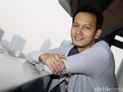 Pesan Manis Fedi Nuril untuk Sang Istri di Ultah Pernikahan