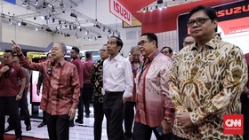 Jokowi: Otomotif Indonesia Jangan Terlena di Zona Aman