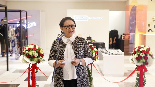 Indonesia dan Turki sepakat untuk meningkatkan kontribusi bagi Badan Perserikatan Bangsa-Bangsa untuk Pengungsi Palestina (UNRWA) setelah AS mengurangi bantuan.