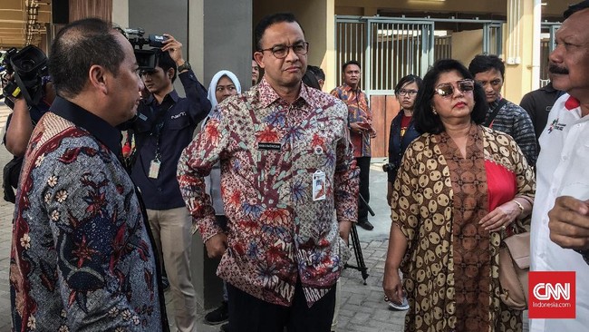 Gubernur DKI Jakarta Anies Baswedan mengeluarkan Pergub tentang tarif rumah susun. Dalam Peraturan tersebut tarif Rusun mengalami kenaikan sekitar 20 persen.