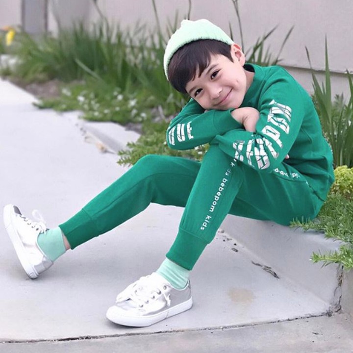<p>Selain hobi ngemil, Lincoln juga hobi menari hiphop. ( Foto: Instagram @lincoln1001)</p>