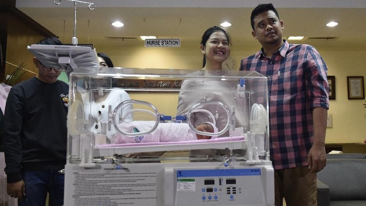 Kabar kelahiran kelima public figure ini menjadi perbincangan paling hangat di 2018. Siapa saja ya?
