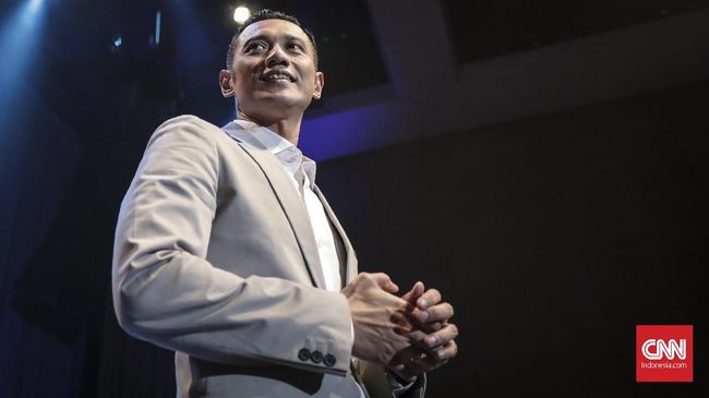 Gibran Rakabuming ucapkan selamat ulang tahun untuk anak sulung SBY, Agus Harimurti Yudhoyono.