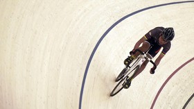 Foto: Kilap Jakarta International Velodrome