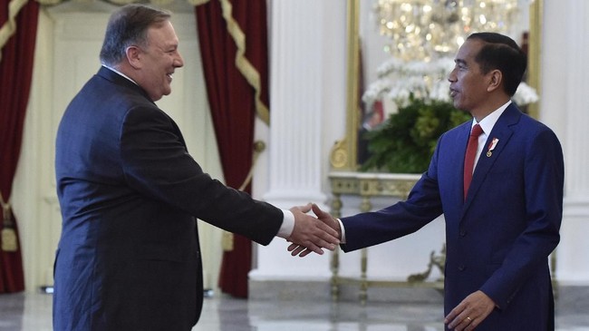 Situasi di Korea Utara dan Palestina menjadi pembahasan dalam pertemuan antara Presiden Joko Widodo dan Menlu Negeri Amerika Serikat Mike Pompeo, kemarin.