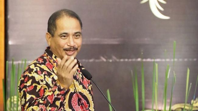 Selain memberikan inovasi baru yaitu forum diskusi, GenPI.co juga memberikan hadiah bagi komentar terbaik dalam forum diskusi tersebut.