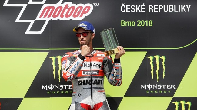 Andrea Dovizioso merangsek ke posisi ketiga klasemen sementara MotoGP 2018 usai memenangkan MotoGP Republik Ceko di Sirkuit Brno, Minggu (5/8).