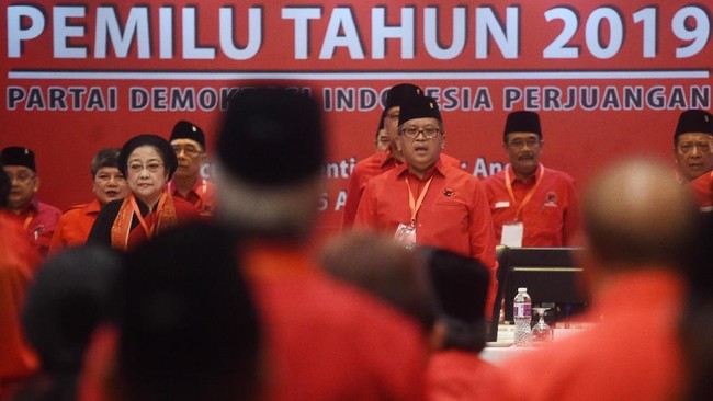 PDIP mematok misi mengubah lumbung suara Prabowo Subianto menjadi kandang Joko Widodo demi pertaruhan Pilpres 2019.
