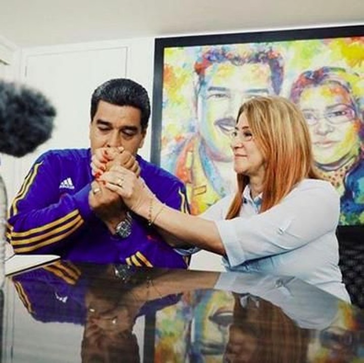 <p>Nicolas menikahi Cilia pada 2013. (Foto: Instagram @nicolasmaduro)<br /><br /></p>
