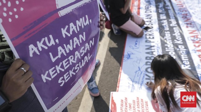 Tim pengacara dari korban telah melaporkan dugaan intimidasi dalam kasus pemerkosaan anak perempuan 12 tahun hingga HIV itu ke LPSK perwakilan Medan.