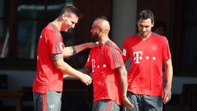 Vidal Tak Sabar Main Bareng Messi