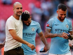 Guardiola Ucapkan Terima Kasih untuk Otamendi, Sambut Ruben Dias