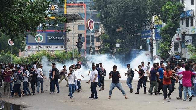 Korban tewas dalam kerusuhan selepas pemilihan umum di Bangladesh bertambah menjadi 17 orang. Hal itu diduga dipicu kecurangan dalam pemungutan suara.