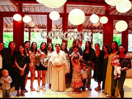 Senangnya Happy Salma Dapat Kejutan Baby Shower