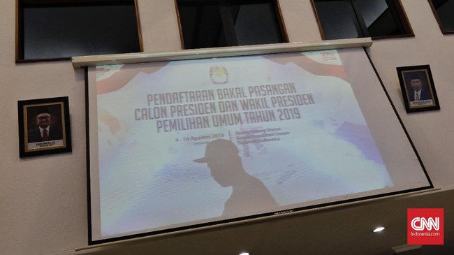 Sejumlah cuitan netizen menggelitik soal bursa cawapres di kontestasi politik 2019 sebelum diserahkan secara resmi ke KPU pada Jumat.