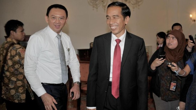 Jokowi memerintahkan Komisaris Utama Pertamina Basuki Tjahaja Purnama alias Ahok untuk mengawasi pihak-pihak penerima subsidi BBM.