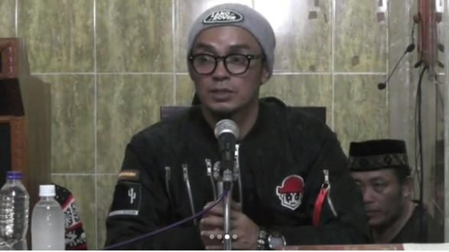 Viral Ceramah 'Muhammad Sesat', Ustaz Evie Effendie Minta Maaf Viral Ceramah 'Muhammad Sesat', Ustaz Evie Effendie Minta Maaf