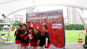 VIDEO: Warga Singapura Rayakan HUT ke-53