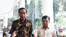 VIDEO: Jokowi Sambangi JK Untuk Maju Capres 2019