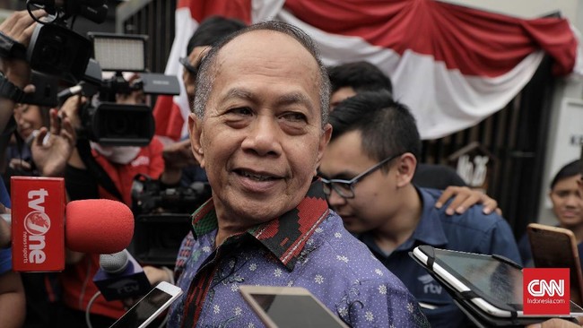 Syarief Hasan mengingatkan bahwa KLB yang diusulkan oleh pihak yang mengatasnamakan pendiri Partai Demokrat adalah sikap yang bertentangan dengan organisasi.