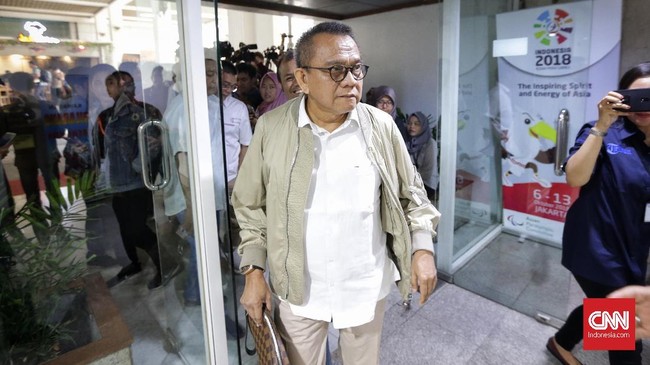 Mohamad Taufik menolak menjadi ketua tim uji kepatutan dan kelayakan calon wakil gubernur DKI Jakarta. Dia takut ada konflik kepentingan jika menjadi penguji.