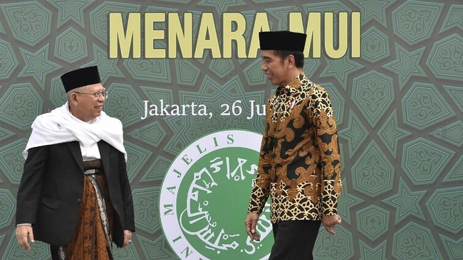Anggota Komisi VIII DPR Sodik Mudjahid menyebut dalam AD/ART disebutkan bahwa MUI adalah lembaga independen sehingga tak bisa berpihak pada kelompok politik.
