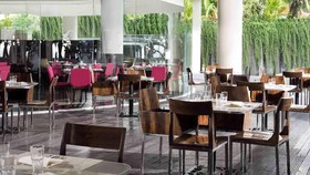 Sarapan di Hotel Pakai Piyama dan Sandal Dianggap Tak Sopan