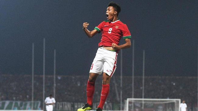 Timnas Indonesia U-16 bermain imbang 1-1 dengan Thailand dalam 2x40 menit laga final Piala AFF U-16 2018 di Stadion Gelora Delta, Sidoarjo, Sabtu (11/8) malam.