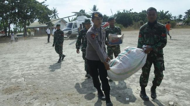 Jeritan Minta Air Pengungsi Gempa Lombok