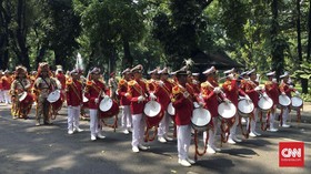 Genderang Marching Band, Simbol Pengantar Prabowo ke Medan Tempur