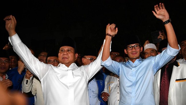 Tim Partai Gerindra diduga sempat ditolak untuk masuk ke rumah SBY di kawasan Kuningan. Pilihan Demokrat akhirnya berubah mendukung duet Prabowo-Sandiaga.