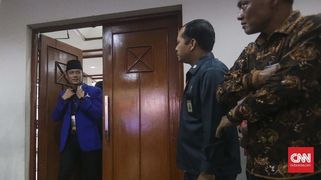 Wakil Sekjen Partai Demokrat Andi Arief mengatakan selain menjadi juru kampanye untuk Prabowo-Sandiaga, AHY juga akan fokus di Kogasma Demokrat.