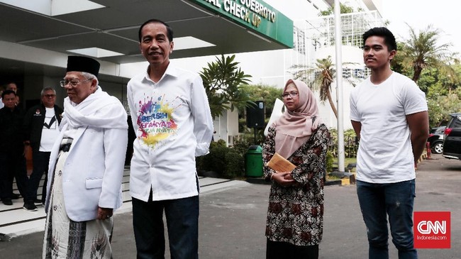 Tak hanya anak, di lokasi tes pemeriksaan kesehatan hadir juga delapan Sekjen Partai Koalisi.